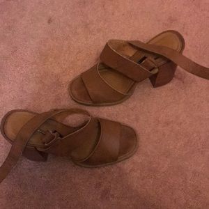 Madewell Shoes - Chunky brown heel sandals Madewell Shoes - Chunky brown heel sandals